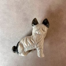 画像7: アメリカ 1950年代 お座りテリア犬 小さな陶製ミニチュア犬置物 オキュパイドジャパン 昭和レトロ犬 JAPAN DOG 犬雑貨 (7)