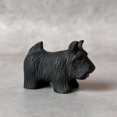 画像5: アメリカ ブラックスコティッシュテリア犬 黒い犬 木製 WOOD ミニチュアハウス DOG 犬雑貨 (5)
