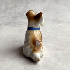 画像5: アメリカ 1950年代 青い首輪のお座り犬 小さな陶製ミニチュア犬置物 オキュパイドジャパン 昭和レトロ犬 JAPAN DOG 犬雑貨 (5)