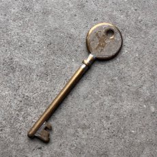 画像5: フランス 1930-1950年代頃 刻印『X』アンティークキー 真鍮製古い鍵  (約7.3cm)  Antique French Skelton Key Brass (5)