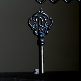 ⑥ アメリカで仕入れたアンティーク鍵　在庫セール アンティークキー＆ヴィンテージ鍵 | 英国アンティーク雑貨通販