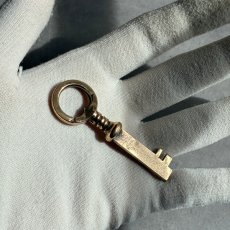 画像6: フランス 1900-1950年代頃 フランス製 アンティーク装飾キー｜フランスでは「富・健康・繁栄」を呼び込むラッキーアイテムとして親しまれています。｜(約6.5cm) (6)