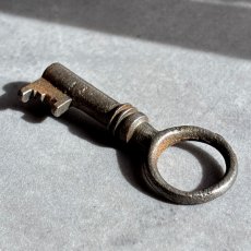 画像4: フランス アンティークキー 幸運と絆をつなぐ古鍵 チャンス・信頼・愛｜(約5.0cm) EW0822 (4)