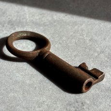 画像3: フランス アンティークキー 幸運と絆をつなぐ古鍵 チャンス・信頼・愛｜(約4.8cm) EW0824 (3)