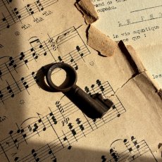 画像1: フランス アンティークキー 幸運と絆をつなぐ古鍵 チャンス・信頼・愛｜(約4.8cm) EW0824 (1)