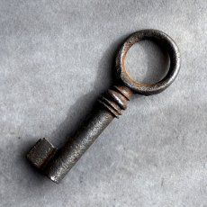 画像6: フランス アンティークキー 幸運と絆をつなぐ古鍵 チャンス・信頼・愛｜(約4.6cm) EW0826 (6)