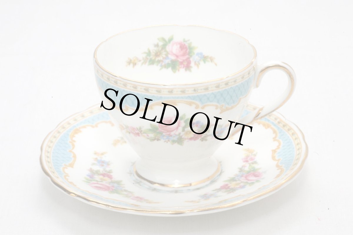 画像2: 〈イギリス〉可憐なお花たちのウィンザーカップ＆ソーサー (2)