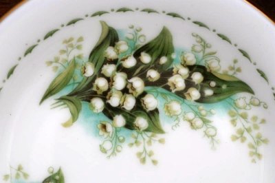 画像2: 〈イギリス〉ロイヤルアルバート小さなお皿 5月の花スズラン