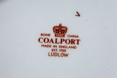 画像3: 〈COALPORT〉可憐なアイスブルーフラワーブーケのコールポートのポーセリンBOX