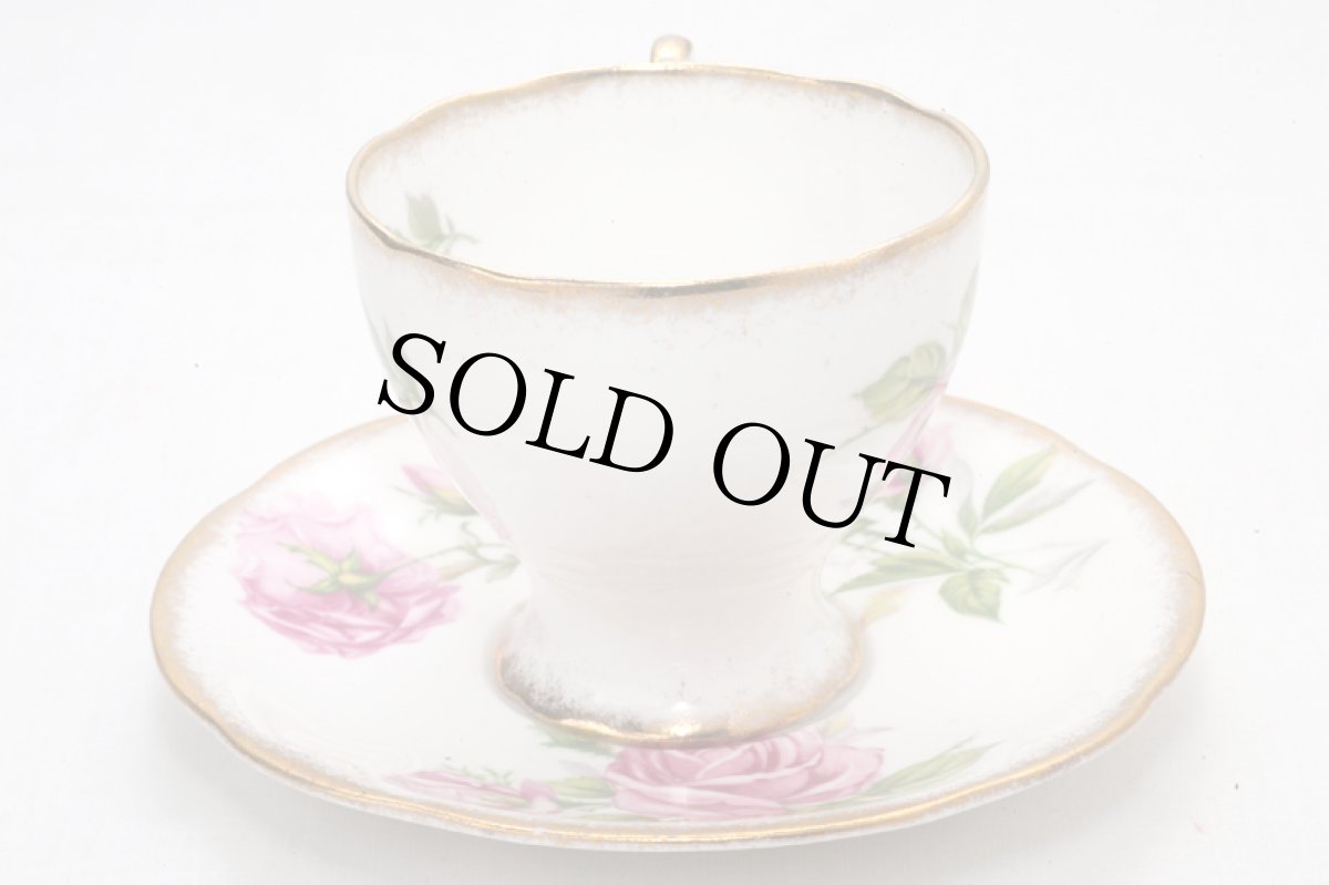 画像5: 〈イギリス〉大きくエレガントなオルレアンローズ　ロイヤルスタンダードのカップ＆ソーサー (5)