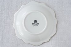 画像4: 〈イギリス〉ロイヤルアルバートフリルの小さなお皿フラワーブーケ (4)