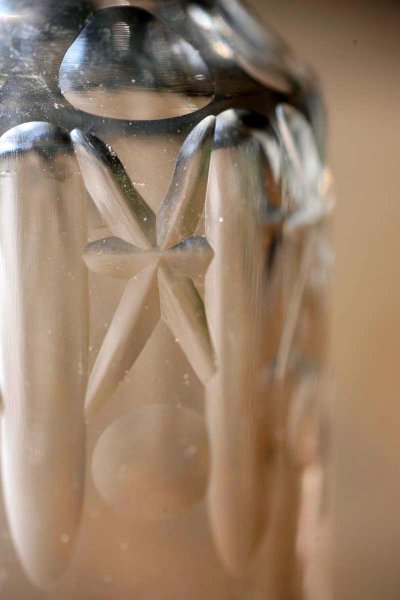 画像2: イギリスのガラスミントボトル1023