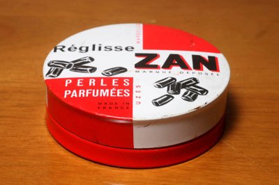 画像1: 〈フランス〉アンティーク 缶 　ZAN
