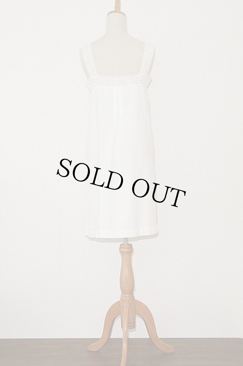 画像5: 〈ヨーロッパ〉ビンテージフィレレースとピンタックのピナフォアドレス (5)