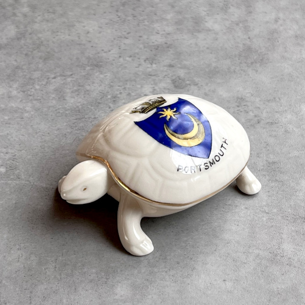 英国 1920-1950年代 アンティーク 陶器 リクガメ 亀 ポーツマス CARLTON PORTSMOUTH クレストウェア CREST WARE [EY10000]