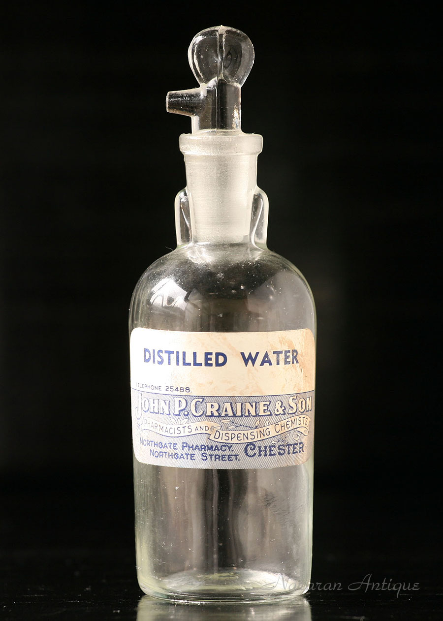 画像1: 〈イギリス〉DISTILLED WATER ストッパーガラスボトル(高さ 約14.6cm) (1)