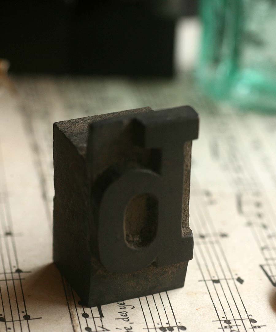 画像1: 〈ベルギー〉ブロカント　木製プリンターブロックEdge(エッジ) p (1)