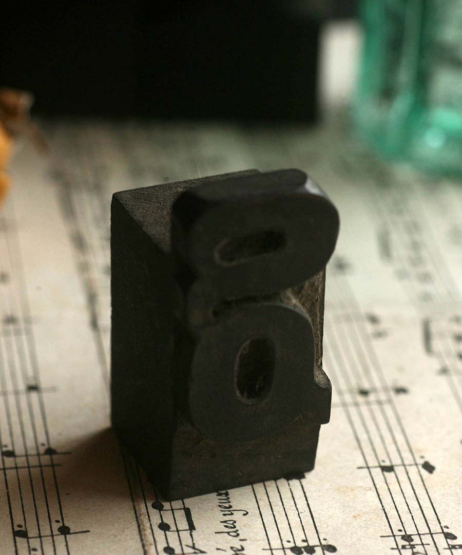 画像1: 〈ベルギー〉ブロカント　木製プリンターブロックEdge(エッジ) g (1)