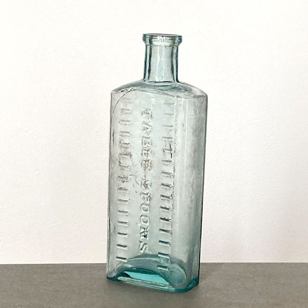 画像1: イギリス アンティーク TABLE SPOONS 古いインテリアガラス瓶 (約高さ 16.8cm) (1)