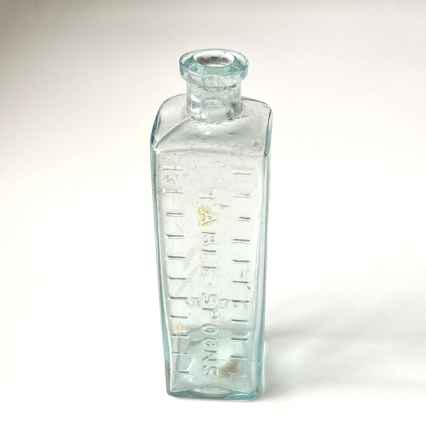 画像1: イギリス アンティークガラス瓶 TABLE SPOONS GUY'S TONIC(約15.0cm) (1)