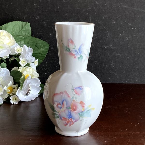 画像1: 【アウトレット】イギリス 1990s エインズレイ AYNSLEY LITTLE SWEETHEART リトルスイートハート 花瓶 フラワーベース(高さ13.4cm) (1)